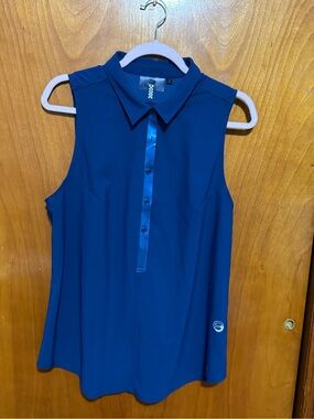 Sleeveless Collared Tank Top in Navy Blue
